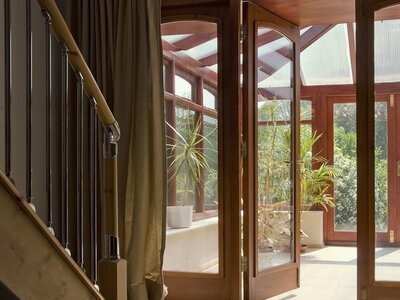 Onderhoudsbeurt nodig aan je serre? Hier een aantal tips (Tuinnieuws)