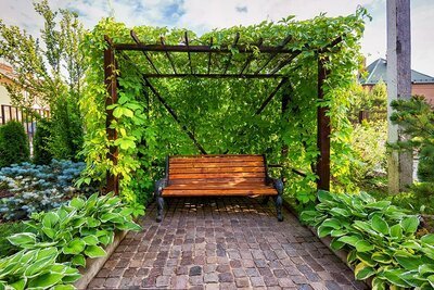 Wat voor tuinbank moet je kopen? (Tuinnieuws)
