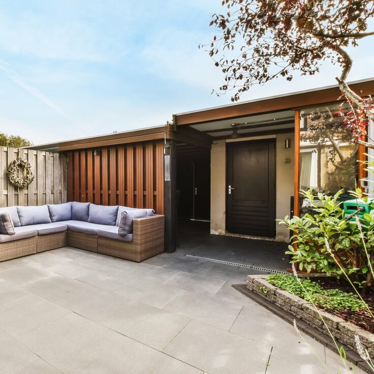 De juiste ramen en deuren kiezen voor je tuinhuis (Tuintips)